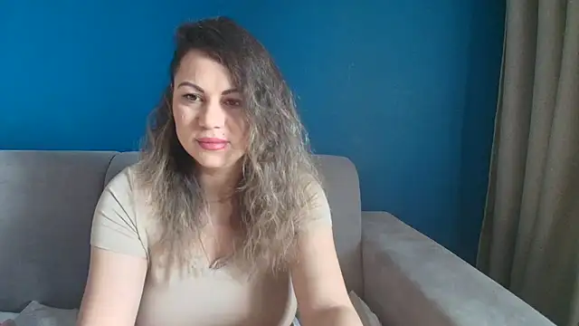 Snapshot of VixenVibesX chatting on 02-23-25, 07:55 VixenVibesX online show from 02-23-25, 07:55
