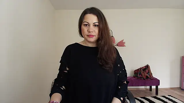 VixenVibesX online show from 04-21-26, 07:48