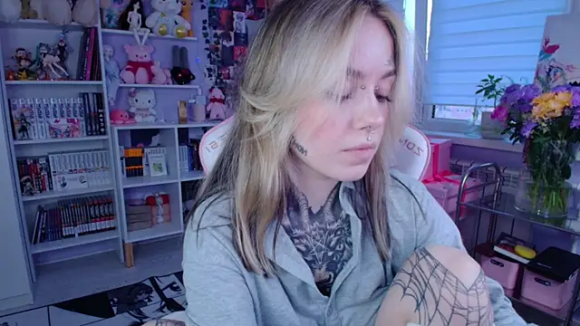 Catharsisi online show from 11-14-25, 01:37