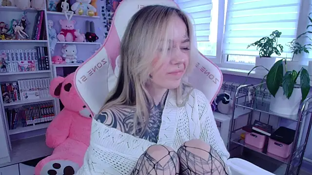 Catharsisi online show from 11-30-25, 11:33