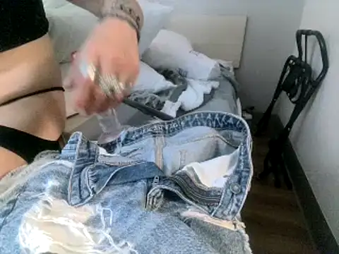 AQuickPhyx online show from 02-16-25, 03:59