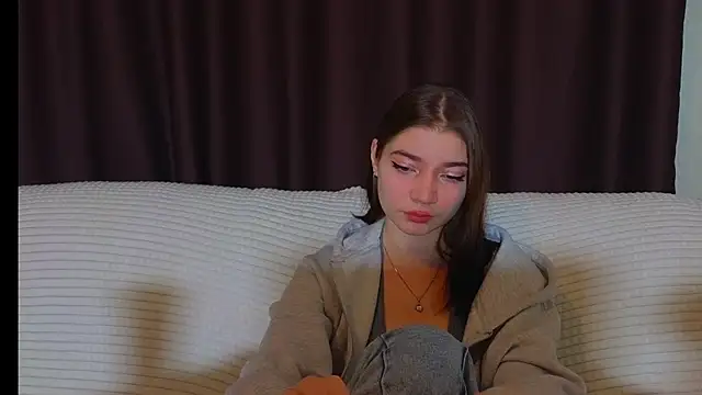 Snapshot of CassJonn chatting on 02-14-25, 06:51 CassJonn online show from 02-14-25, 06:51