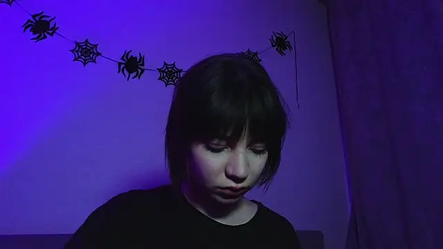 CassJonn online show from 11-17-25, 07:40