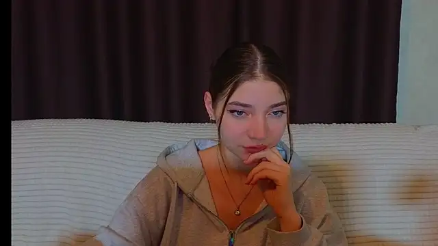 Snapshot of CassJonn chatting on 02-17-25, 06:28 CassJonn online show from 02-17-25, 06:28