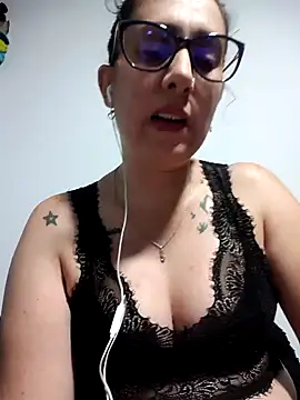 CHARLOTTE 1711 online show from 11-04-25, 03:54