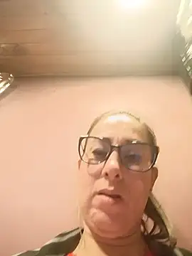 CHARLOTTE 1711 online show from 05-14-26, 03:03