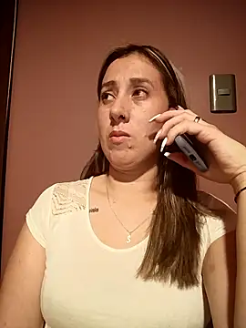 CHARLOTTE 1711 online show from 03-10-26, 02:37