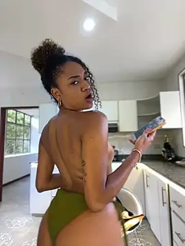 sofi savage online show from 01-10-25, 10:15