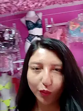 Snapshot of Melyy_Edii chatting on 09-23-25, 05:31 Melyy Edii online show from 09-23-25, 05:31