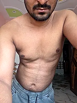 Snapshot of lusty_male69 chatting on 10-11-25, 06:58 lusty male69 online show from 10-11-25, 06:58