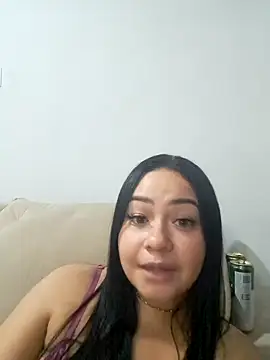 Snapshot of Novinhabonequinha3 chatting on 01-26-25, 10:46 Novinhabonequinha3 online show from 01-26-25, 10:46