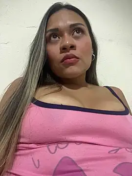 Yessica 832 online show from 02-17-25, 01:15