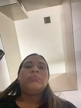 Yessica 832 online show from 04-21-26, 10:38