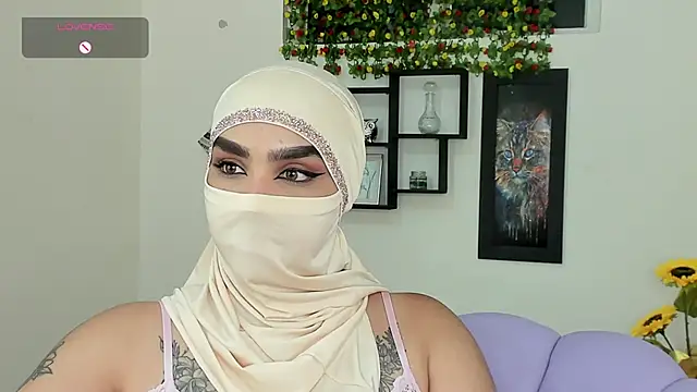 Maissa Alabi online show from 09-26-25, 07:32