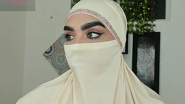 Maissa Alabi online show from 11-07-25, 07:40