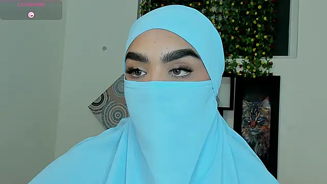 Maissa Alabi online show from 12-14-25, 07:52