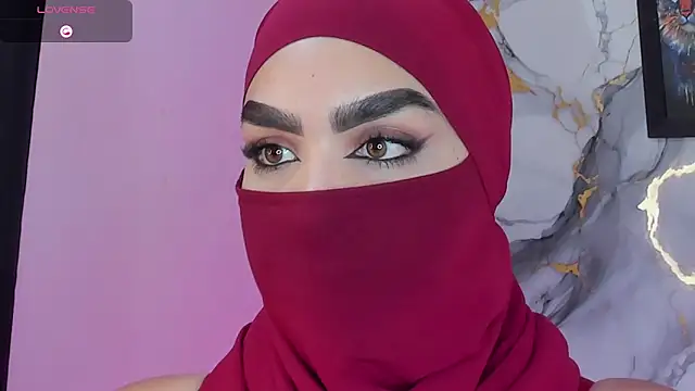 Maissa Alabi online show from 06-30-26, 07:36