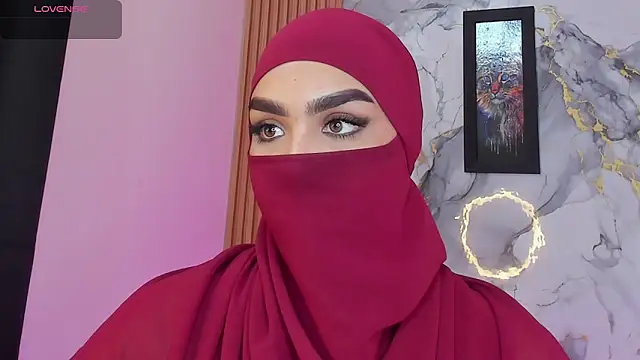 Maissa Alabi online show from 04-07-26, 07:59