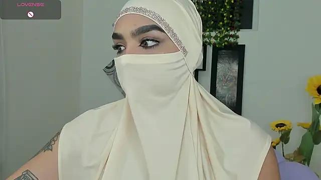 Maissa Alabi online show from 09-13-25, 07:25