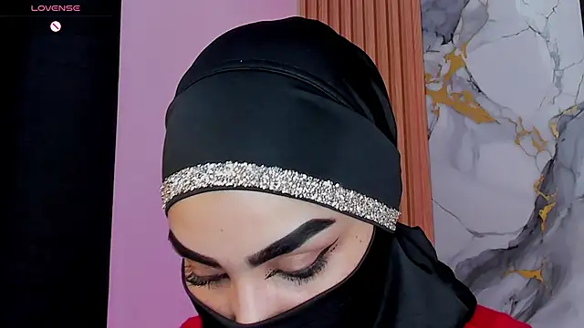 Maissa Alabi online show from 07-11-26, 08:42