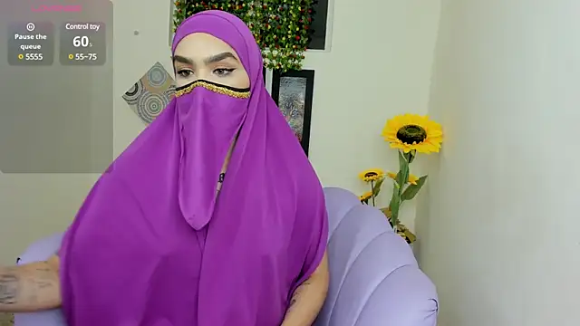 Maissa Alabi online show from 03-18-25, 07:33