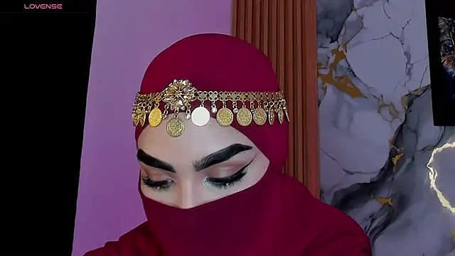 Maissa Alabi online show from 06-25-26, 07:19