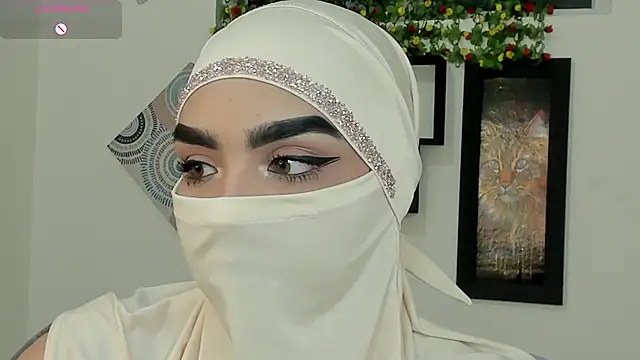 Maissa Alabi online show from 10-19-25, 10:01