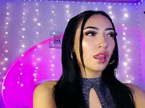 Snapshot of victoria_ricci_a chatting on 03-23-25, 12:58 victoria ricci a online show from 03-23-25, 12:58