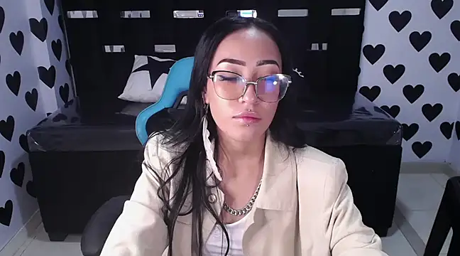 Snapshot of victoria_ricci_a chatting on 02-19-25, 05:49 victoria ricci a online show from 02-19-25, 05:49