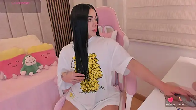 Snapshot of tamy_xoo chatting on 10-22-25, 05:56 tamy xoo online show from 10-22-25, 05:56