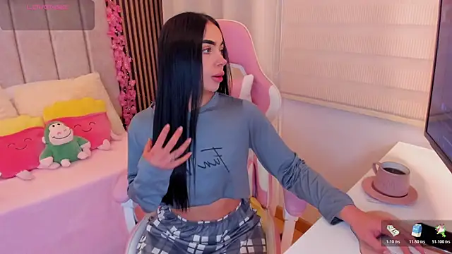 Snapshot of tamy_xoo chatting on 01-17-26, 05:49 tamy xoo online show from 01-17-26, 05:49