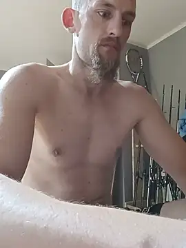 Snapshot of larzik94 chatting on 06-02-26, 03:56 larzik94 online show from 06-02-26, 03:56