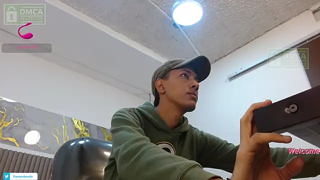 HarolddXL online show from 11-26-25, 01:22