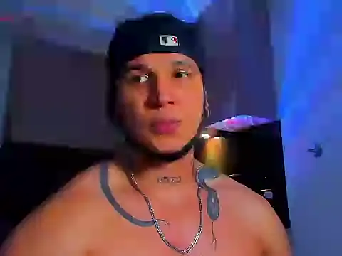 austinoficial online show from 05-07-26, 10:57