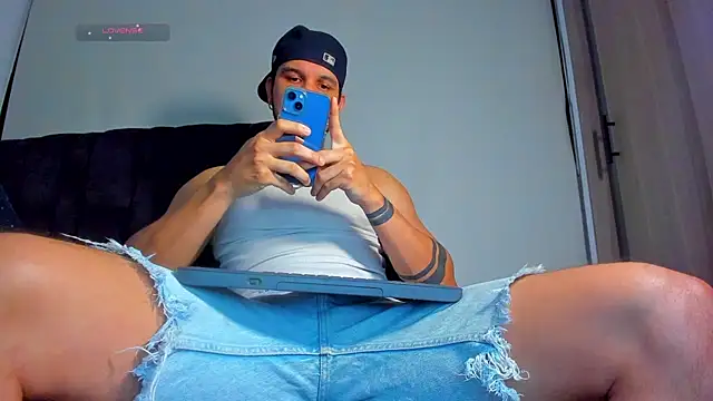 austinoficial online show from 07-24-26, 01:23