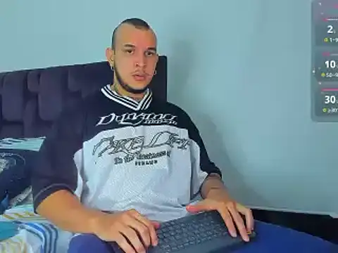 austinoficial online show from 02-10-26, 01:04