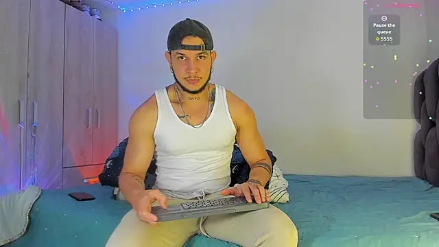austinoficial online show from 11-17-25, 08:57