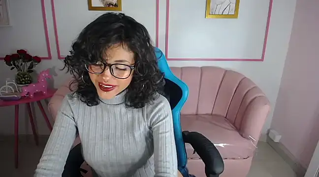 zoe ch  online show from 03-17-25, 09:35