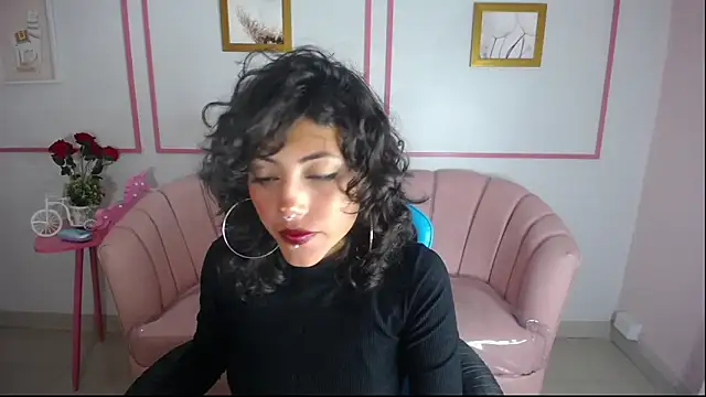 zoe ch  online show from 03-18-25, 09:43