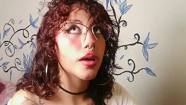 zoe ch  online show from 05-12-26, 06:10