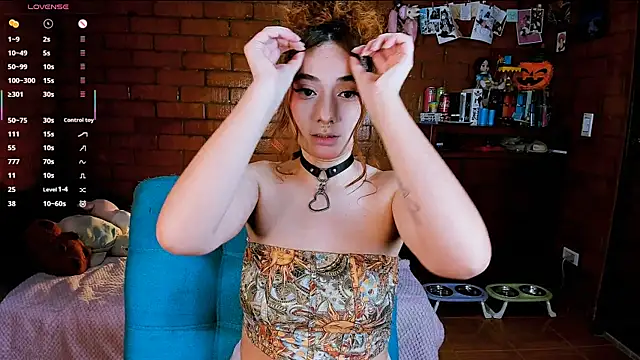 Annycolin  online show from 02-20-26, 10:55