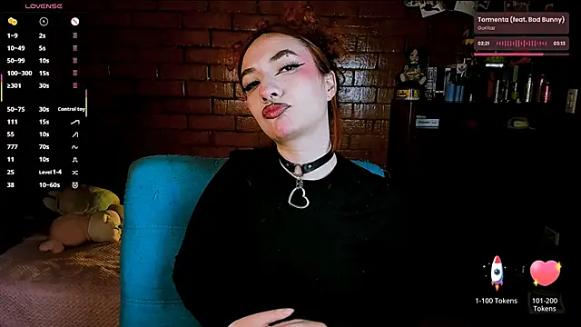 Annycolin  online show from 01-15-26, 05:11