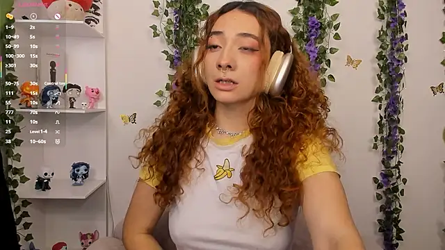 Annycolin  online show from 03-23-26, 07:36