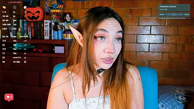 Snapshot of Annycolin_ chatting on 10-22-25, 03:17 Annycolin online show from 10-22-25, 03:17
