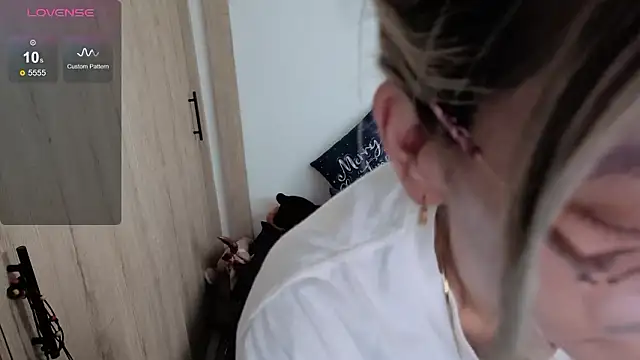 Princezzlove3 online show from 03-13-26, 01:27