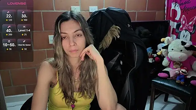 Princezzlove3 online show from 10-06-25, 11:38