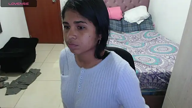 Snapshot of july-feria chatting on 03-20-25, 12:19 july-feria online show from 03-20-25, 12:19