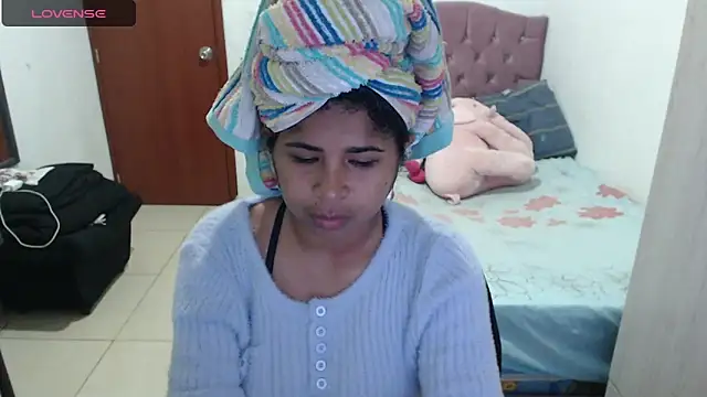 Snapshot of july-feria chatting on 10-01-25, 10:35 july-feria online show from 10-01-25, 10:35