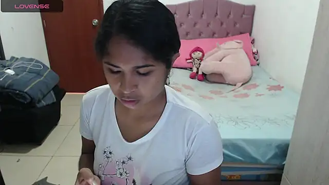 Snapshot of july-feria chatting on 10-04-25, 04:08 july-feria online show from 10-04-25, 04:08