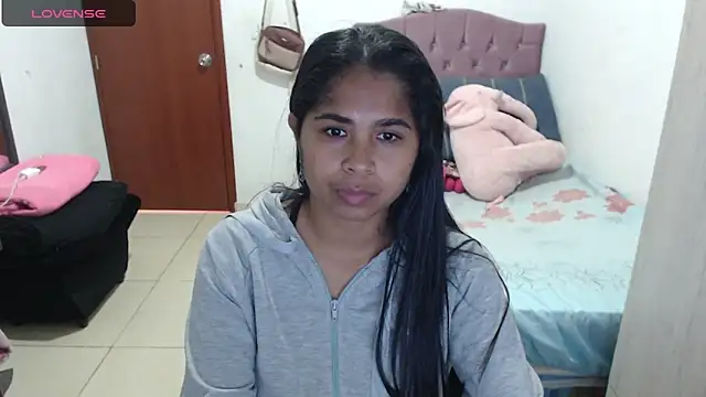 Snapshot of july-feria chatting on 09-23-25, 05:31 july-feria online show from 09-23-25, 05:31